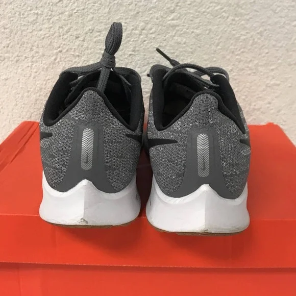 Nike Women's Size 8 Air Zoom Pegasus 36 Running Shoes, Gunsmoke Grey - Picture 4 of 7